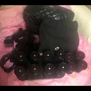 Sold! T3 micro voluminous hot rollers set of 12